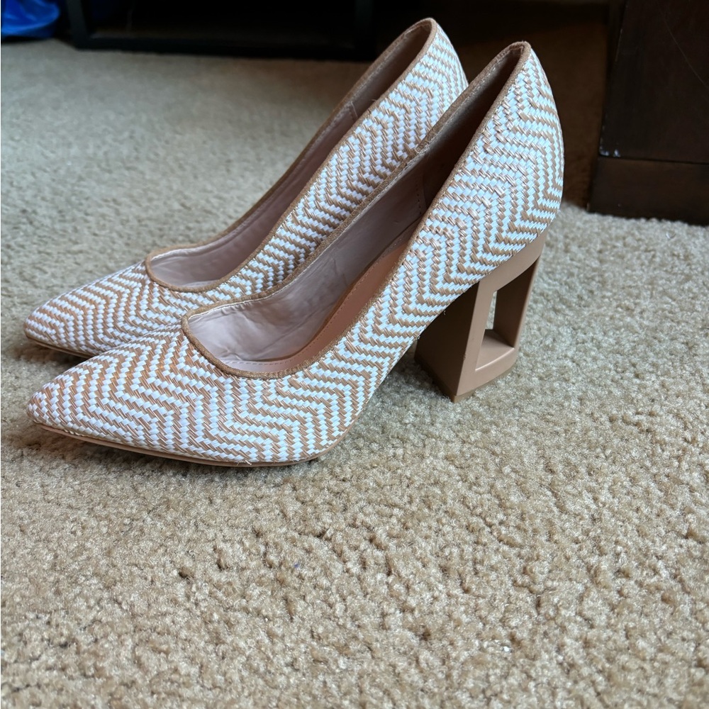 Women’s Nude and White Heel